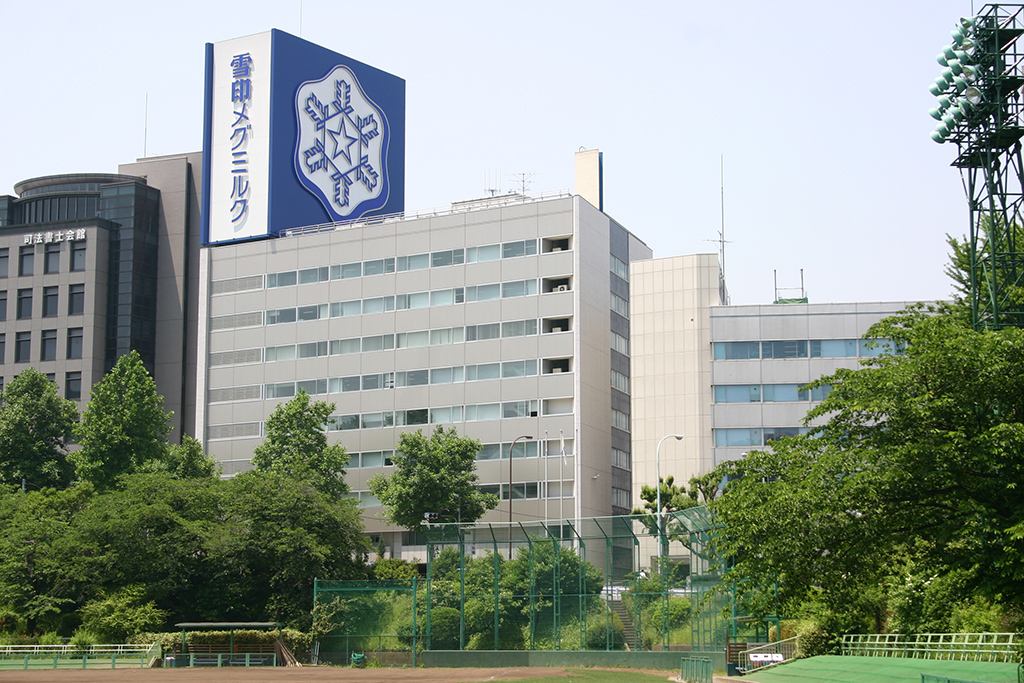 本社外観①